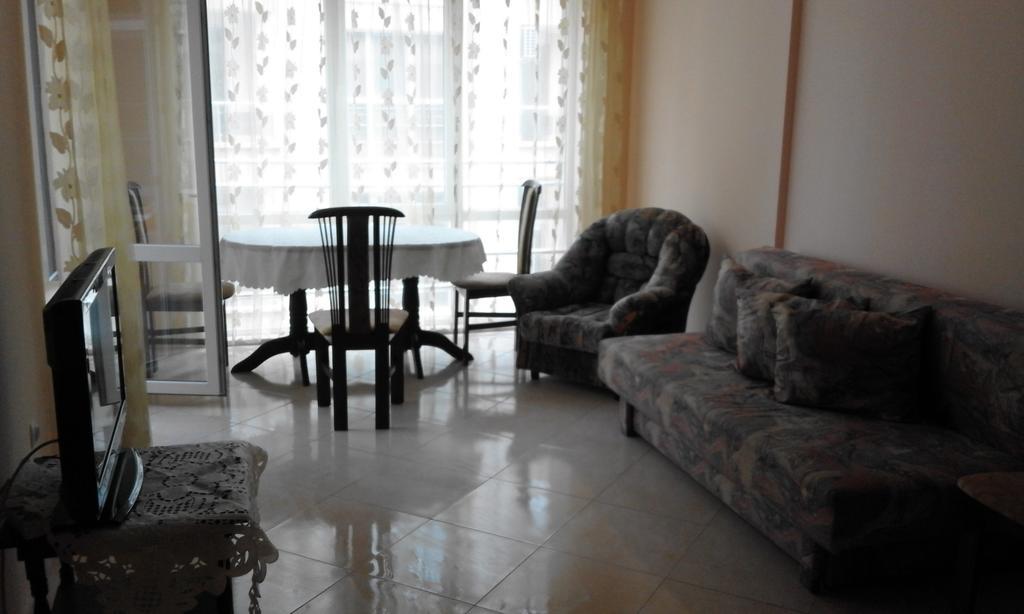 Apartments Sea Sounds Pomorie Exterior foto