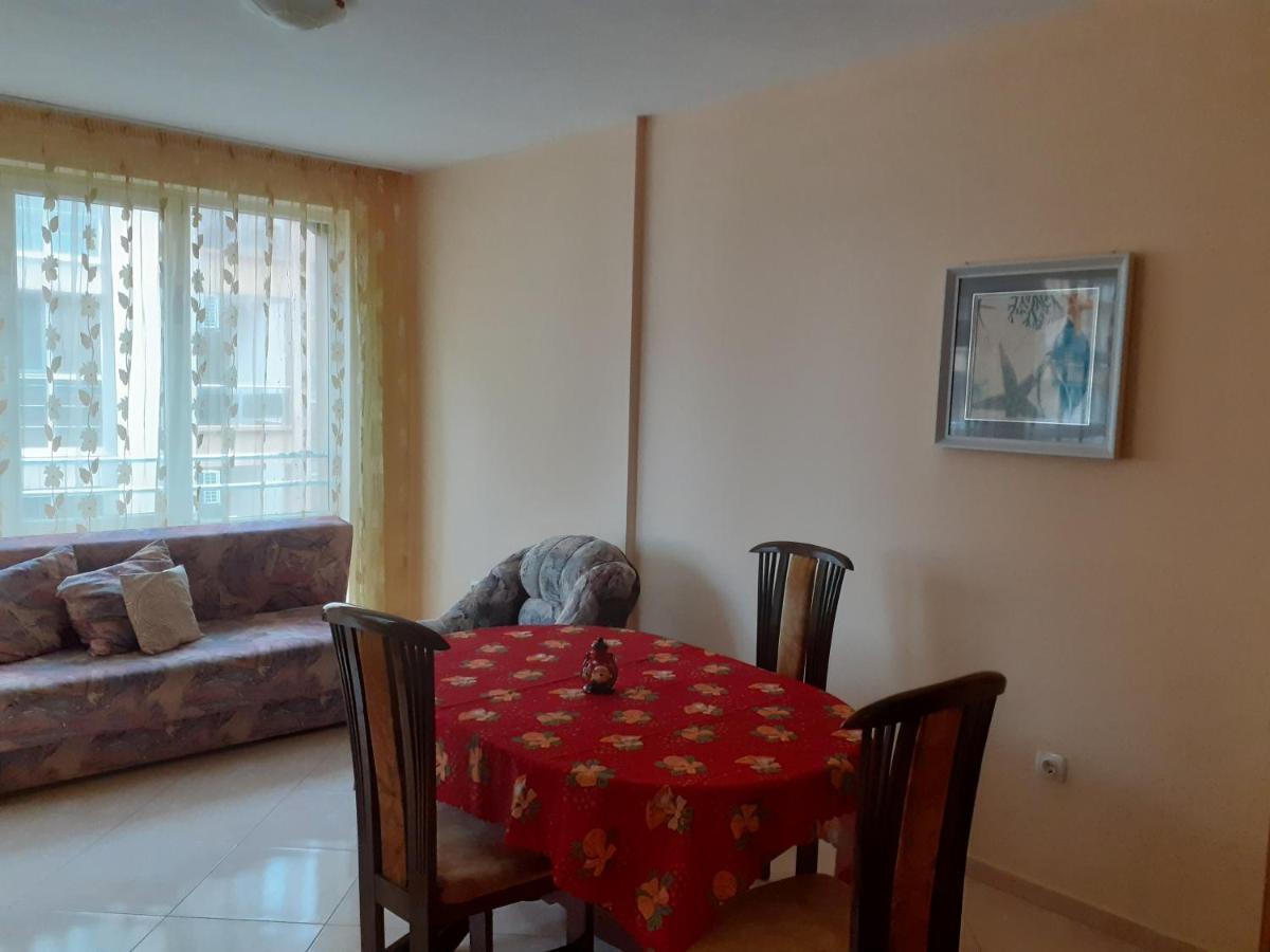 Apartments Sea Sounds Pomorie Exterior foto